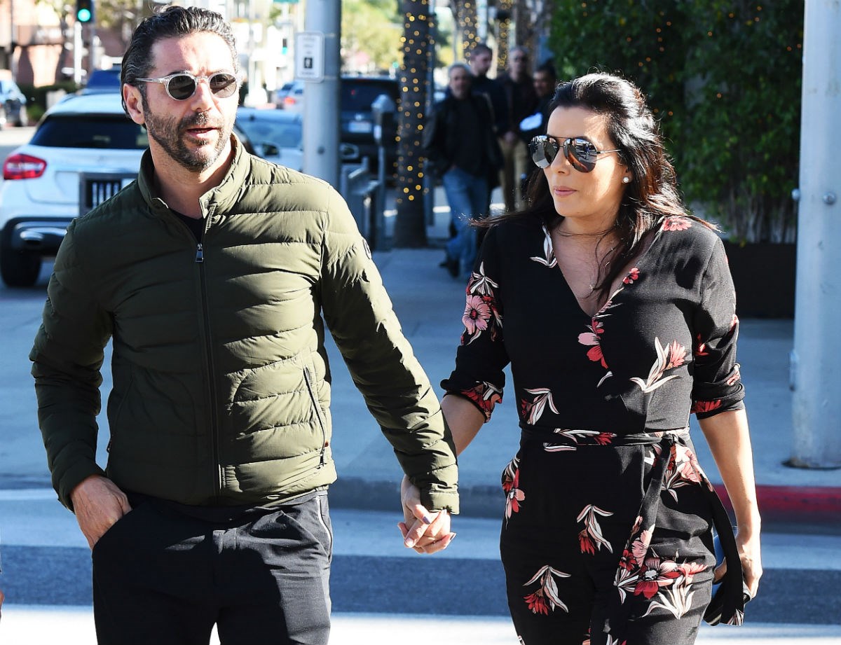 Eva Longoria u prelijepom kombinezonu koji je sakrio najsretnije vijesti