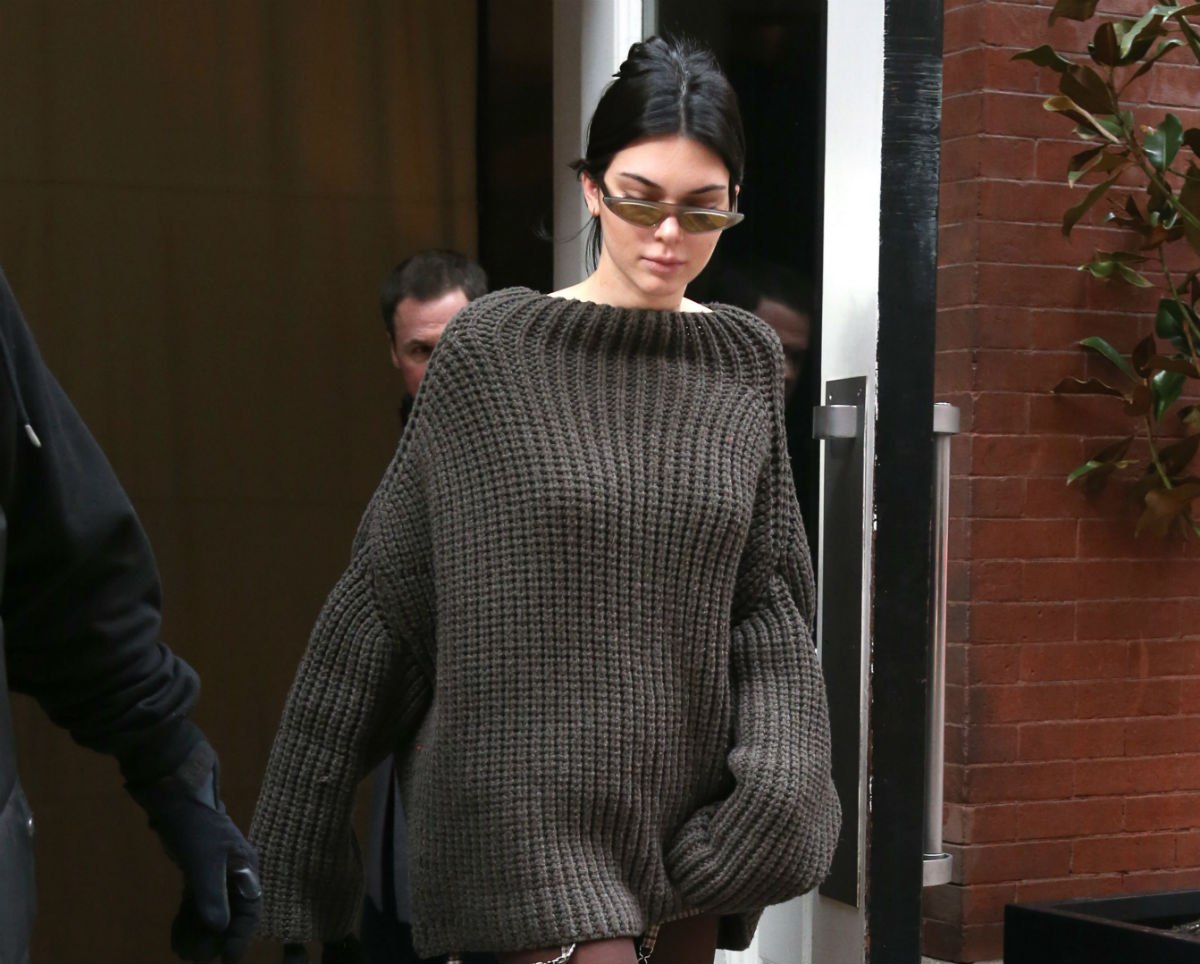 Kendall ne odustaje od čarapa koje smo nosile u nižim razredima osnovne