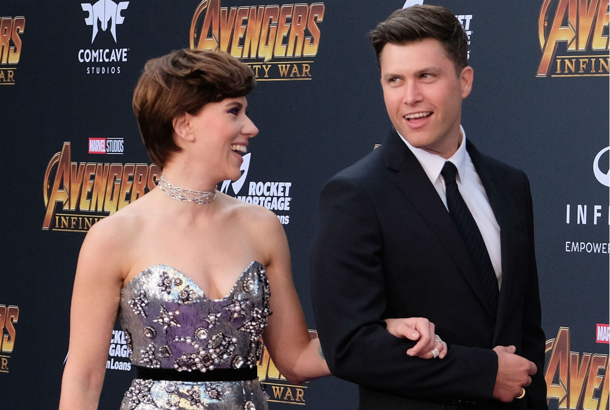 Scarlett Johansson na premijeri novog filma predstavila i novu boju kose