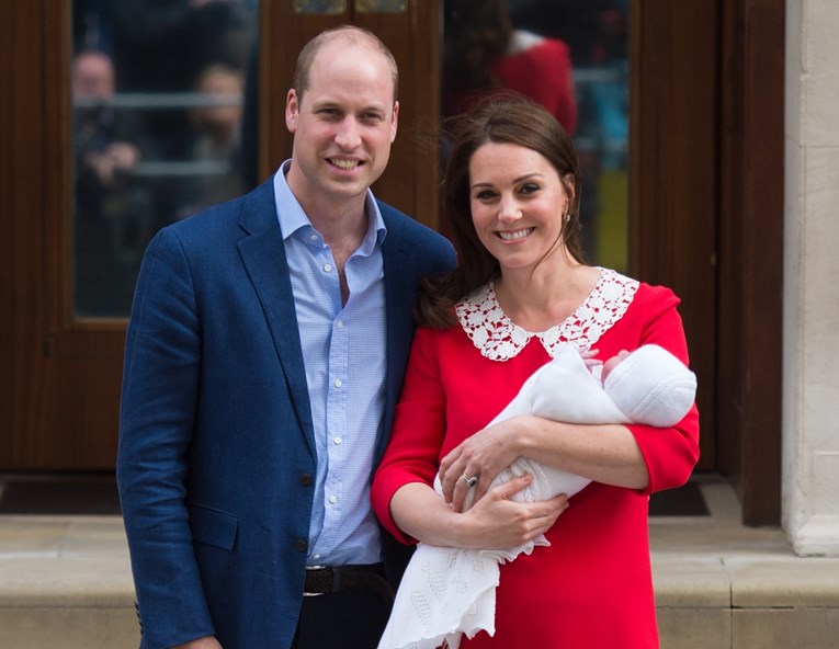 Kako je moguće da Kate Middleton ovako izgleda nekoliko sati nakon poroda?