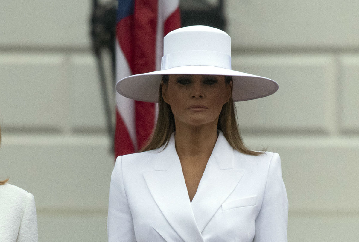Wow, Melania! Prva dama odiše elegancijom u potpuno bijelom izdanju