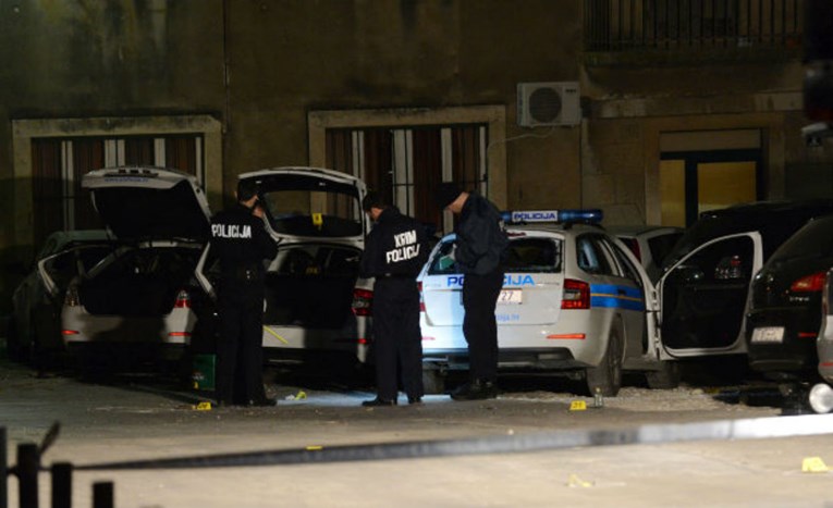Djevojka u Splitu nožem teško ozlijedila 62-godišnjaka