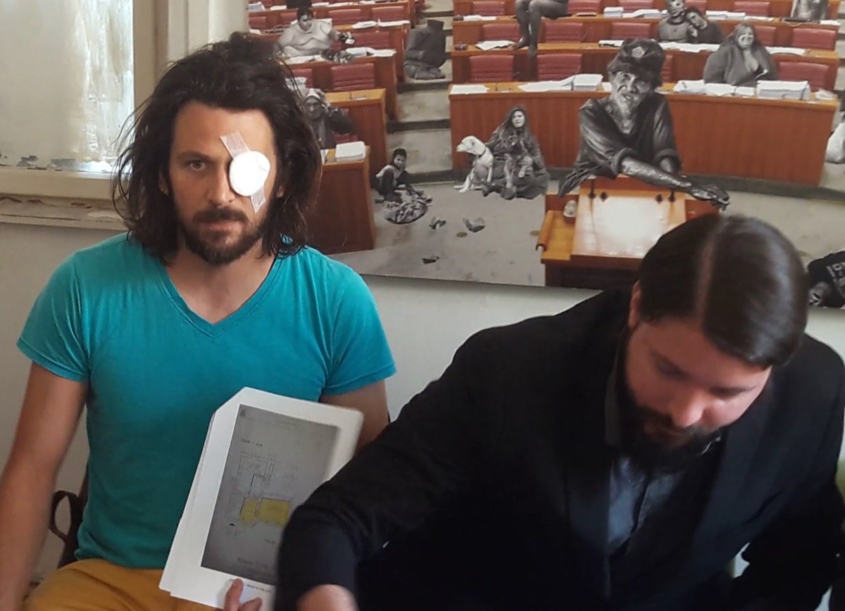 VIDEO, FOTO Bitka s Hajdukovcem za prostor u centru Splita: Umjetnik ozlijeđen dok je rušio zid