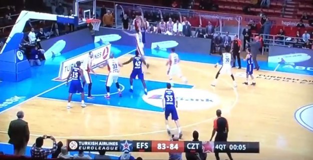 Dario Šarić srušio Crvenu Zvezdu tri sekunde prije kraja