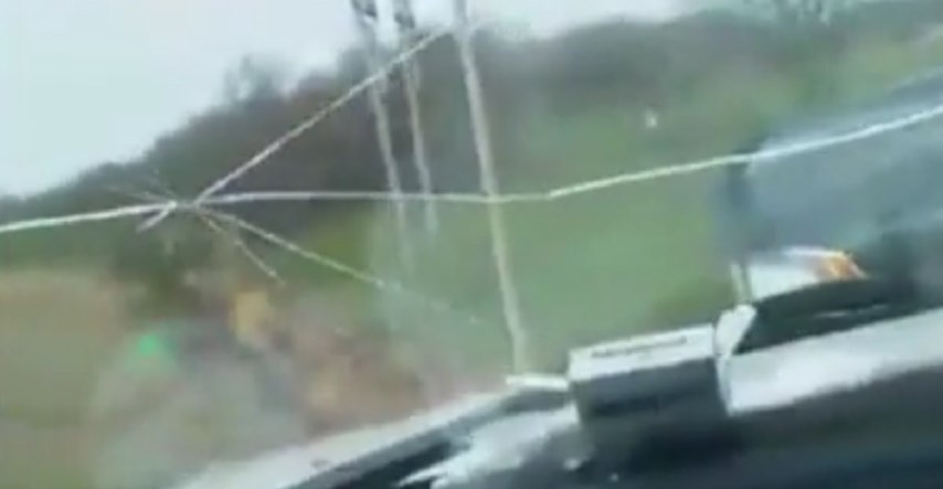UZNEMIRUJUĆI VIDEO Vozača u SAD-u ubili policajci, snimka je išla uživo na Facebooku