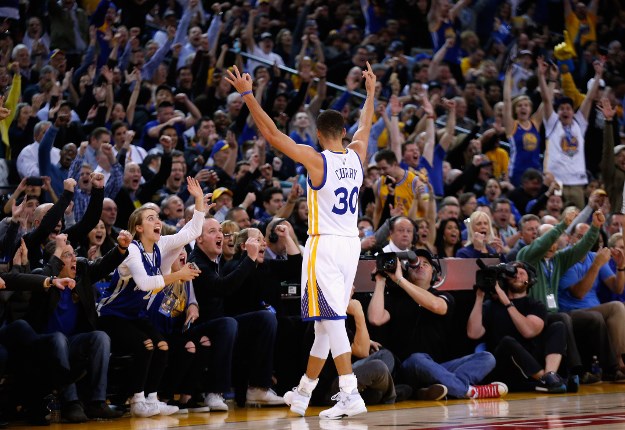 Curry Kerrov povratak uveličao drugim triple-doubleom sezone za 40. pobjedu prvaka