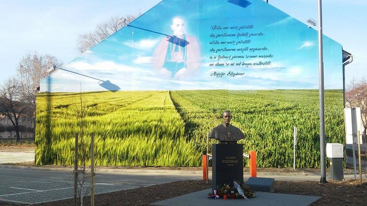 FOTO Nakon biste, Osijek dobio i "lebdećeg" Stepinca