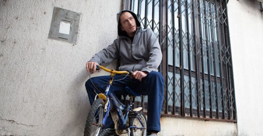 Zagrebački reper biciklom kreće oko svijeta: "Radim po cijeli dan, želim napraviti nešto za sebe"