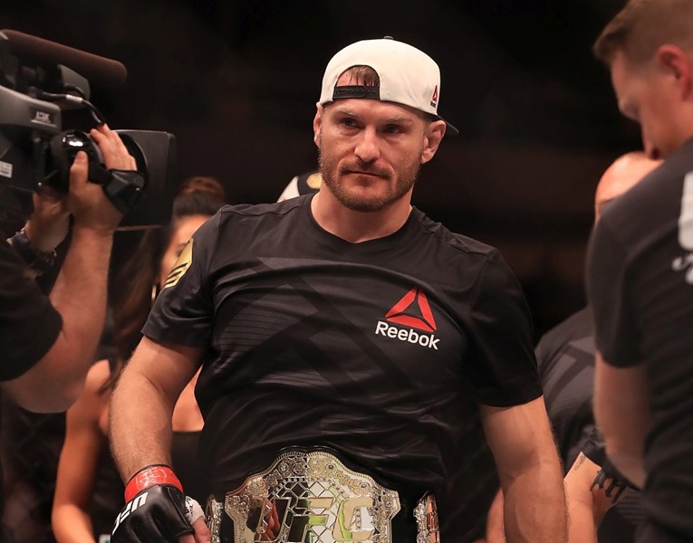 UFC-ov prvak uvjeren: "Joshua bi uspavao Miočića"
