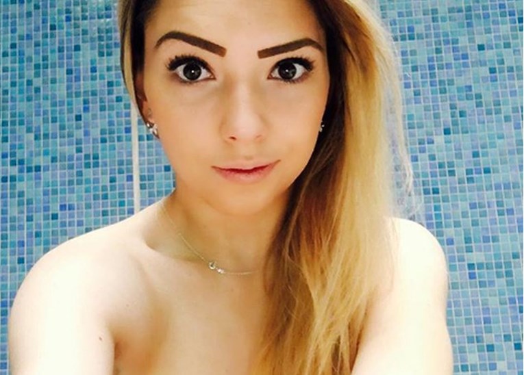 Seksi stolnotenisačica oduševljava navijače sportskim talentom i hrpom vrućih fotki na Instagramu