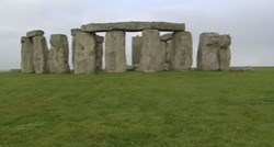 Nova teorija: Stonehenge je zapravo izgrađen u Walesu i dovučen u Englesku 500 godina kasnije?