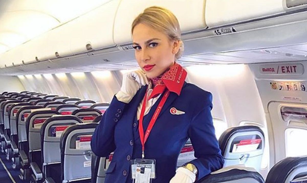 "Seksao sam se sa stjuardesom u avionu dok je njena kolegica čuvala stražu"