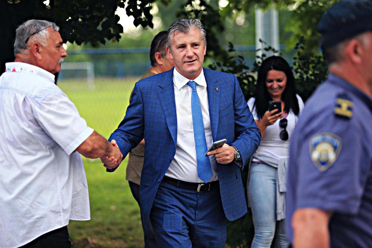 Vinkovci Šukeru: Cigane, cigane!