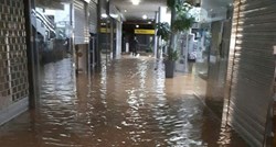 FOTO Pogledajte kako je izgledao zadarski shopping centar Supernova na dan poplave
