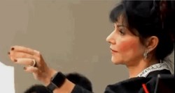 VIDEO Sutkinja jednim pokretom ruke pokazala što misli o izlikama liječnika-pedofila