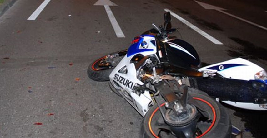 U teškoj prometnoj nesreći na Magistrali kod Senja poginuo motociklist