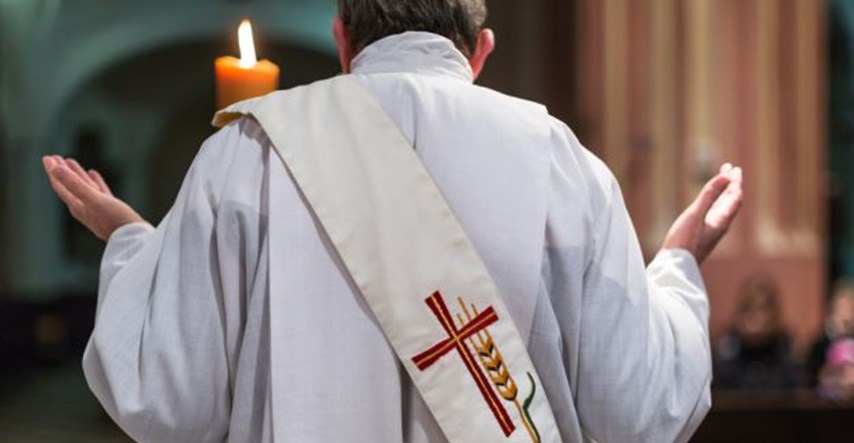 Vatikan u šoku: Jedan svećenik optužen za orgijanje, a drugi za ubojstvo bivše ljubavnice