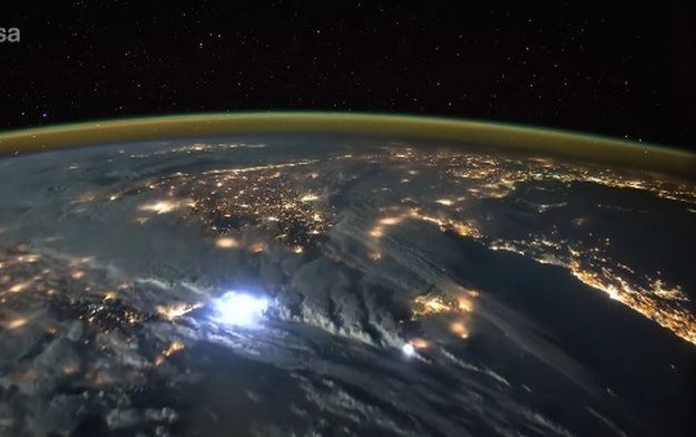 Ovako nešto dosad niste vidjeli: Astronaut objavio snimku grmljavinskog nevremena diljem svijeta