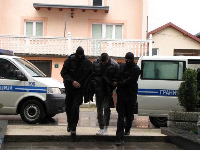 Policija razbila veliki krijumčarski lanac, palo sedam Hrvata koji su mjesecima švercali ljude