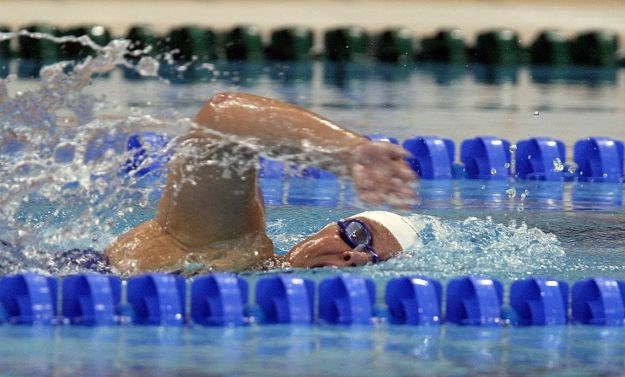 Kakva carica: Stogodišnja Japanka rekorderka u plivanju