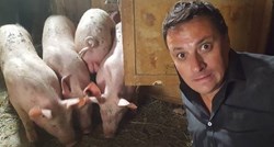 FOTO Andrija Milošević opalio selfie sa svinjama i oduševio pratitelje: "Muda na vidiku"