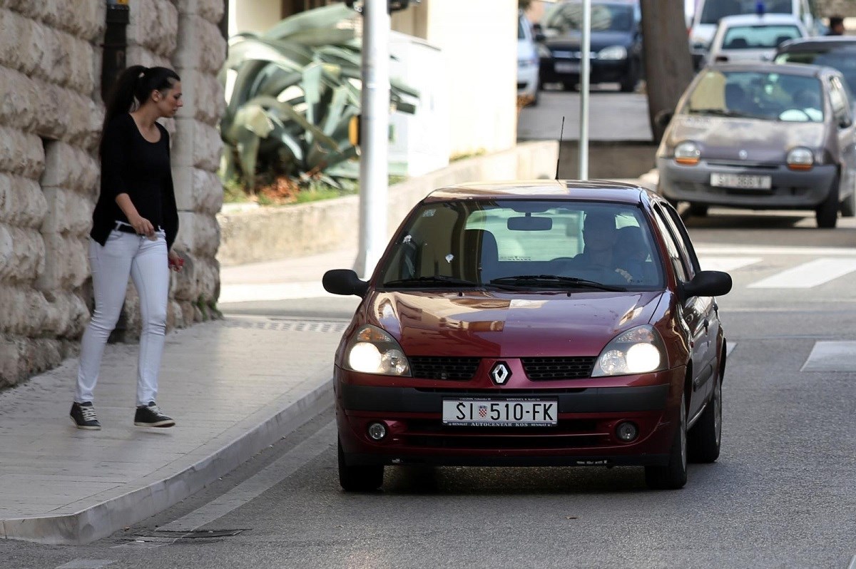 Od sutra kreće ljetno računanje vremena, stižu promjene za vozače, ali i putnike