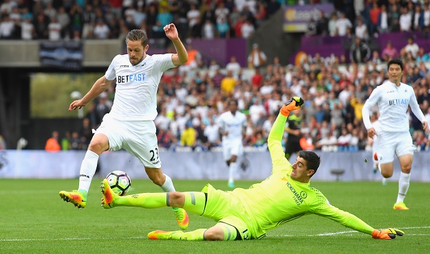 VIDEO Courtois i Cahill častili Swansea, Costa fantastičnim škaricama spasio bod