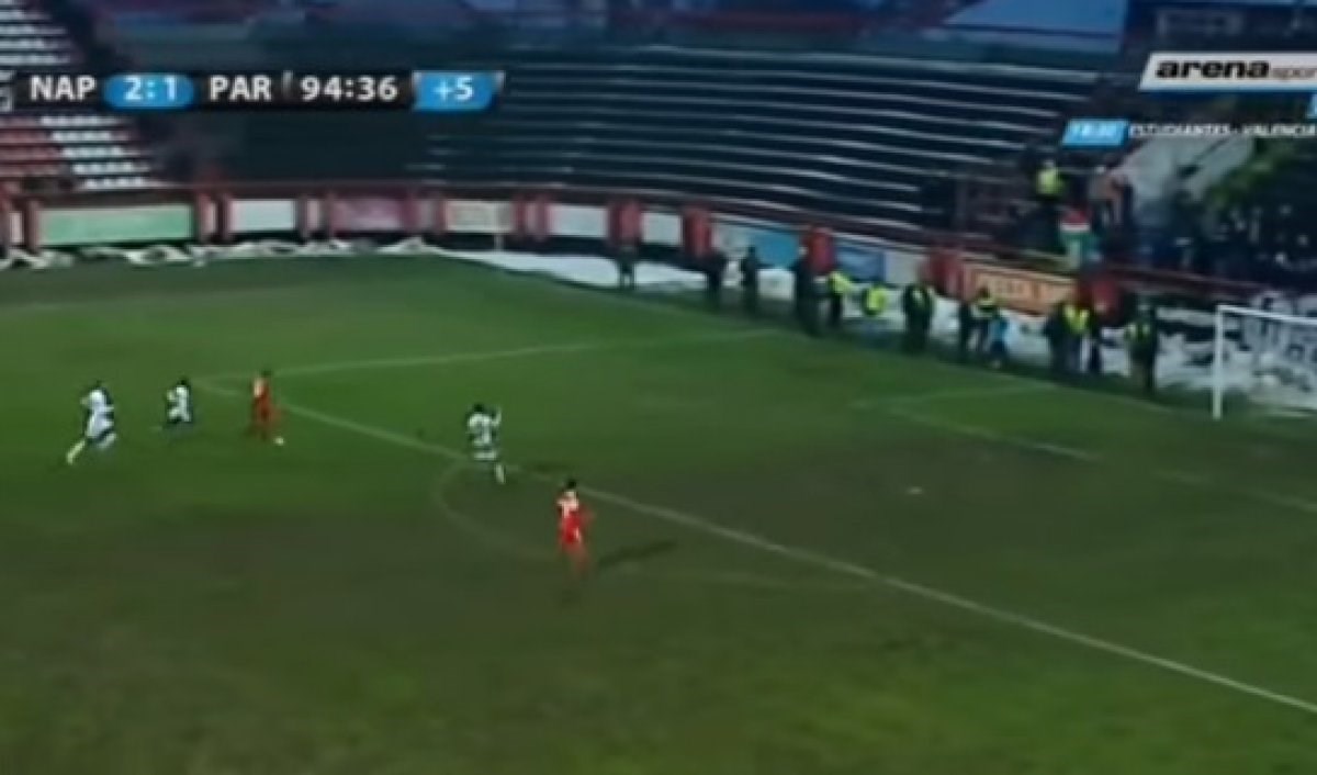 NEVJEROJATNA SNIMKA IZ SRBIJE Promašio potpuno prazan gol