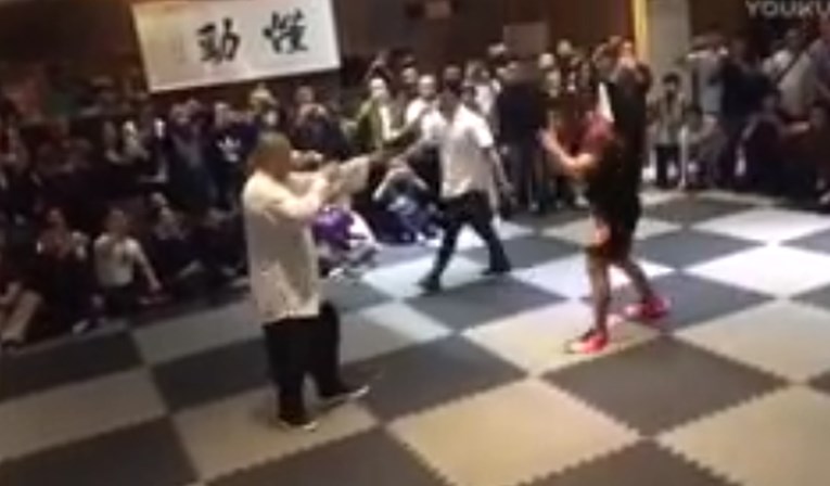 Pogledajte suludi okršaj MMA borca i Tai Chi majstora