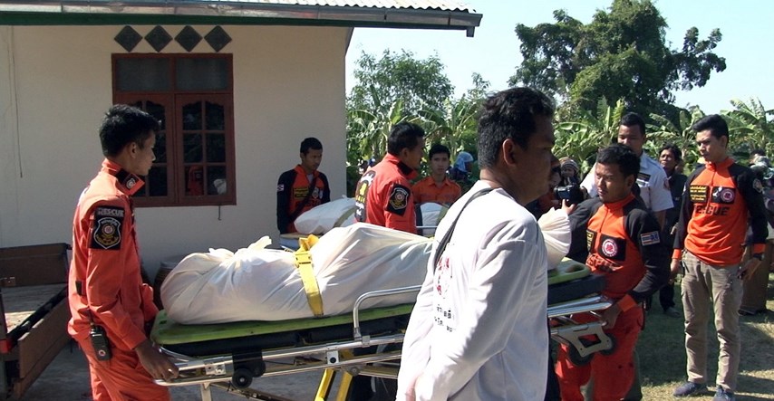 Motocikl bomba eksplodirao na tržnici u Tajlandu, poginulo troje ljudi