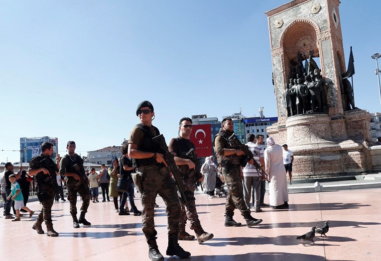 ISLAMIZACIJA TURSKE U Istanbulu počinje gradnja sporne džamije