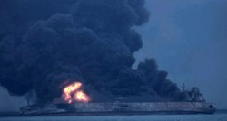 EKOLOŠKA KATASTROFA Na tankeru gori tvar opasnija od nafte, vjetar ga otpuhao do Japana