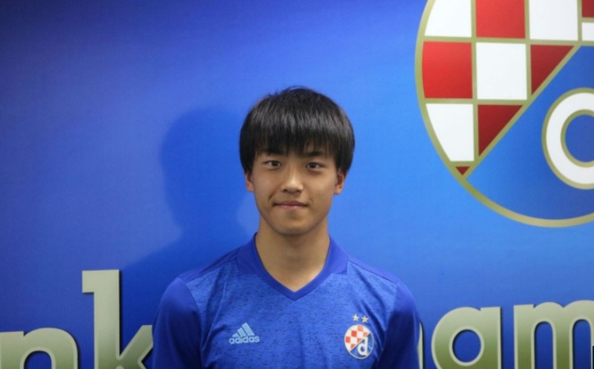 NEMA GA NI NA YOUTUBEU Dinamo doveo nepoznatog Japanca