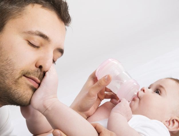Roditeljski dopust za očeve: Muškarci ga priželjkuju, žene podržavaju