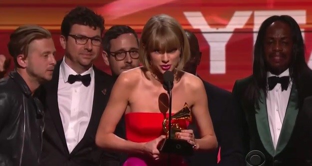 Nije mu ostala dužna: Taylor pokazala Kanyeu zašto je zaslužila Grammy