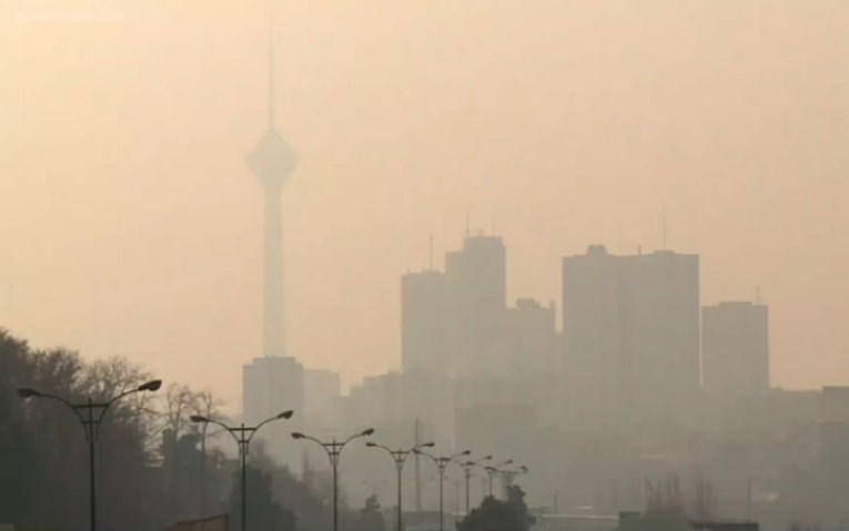 VIDEO Teheran se guši u smogu, promet ograničen, škole zatvorene