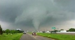 Tornado hara SAD-om: Razorne oluje ubile najmanje osmero ljudi u Teksasu
