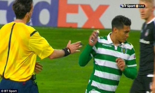 Video dana: Divljak Teo odlučujući gol i mamin rođendan proslavio krađom spreja sucu!