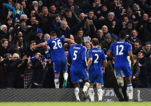 Šest golova u ludoj utakmici Chelseaja i Evertona: Terry petom u posljednjoj sekundi zabio za bod!