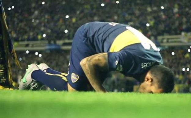 Tevez: Nudili su mi 20 milijuna godišnje iz kineskog kluba, ali previše volim Bocu
