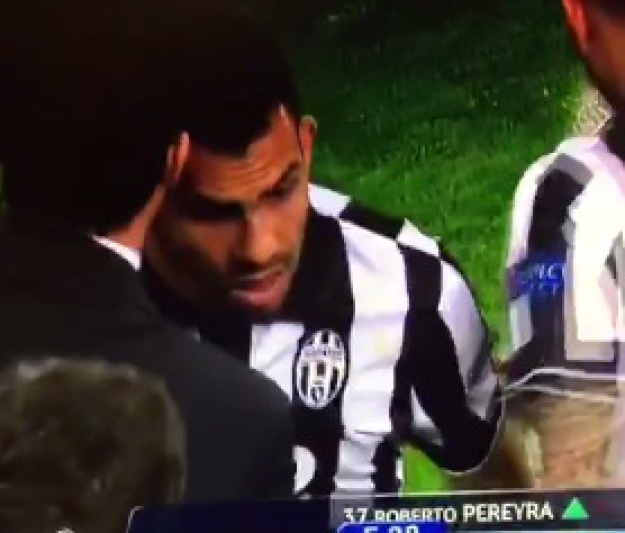 Tevez izvrijeđao Allegrija nakon izmjene: "Plašljivi kurvin sine"