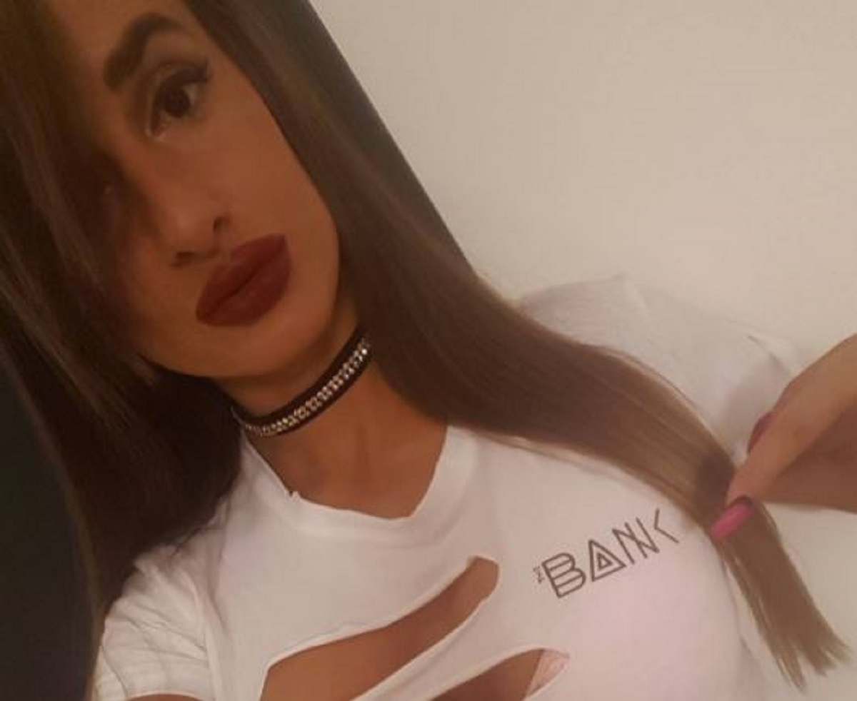 FOTO The Sun se raspisao o doktorici Mariji koja "selfiejima u bikiniju podiže temperature"