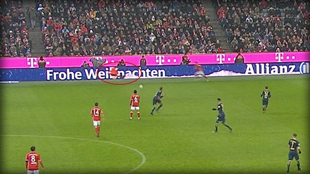 VIDEO Bayernov 12. igrač: Thiago umjesto suigraču dodao Djedu Mrazu