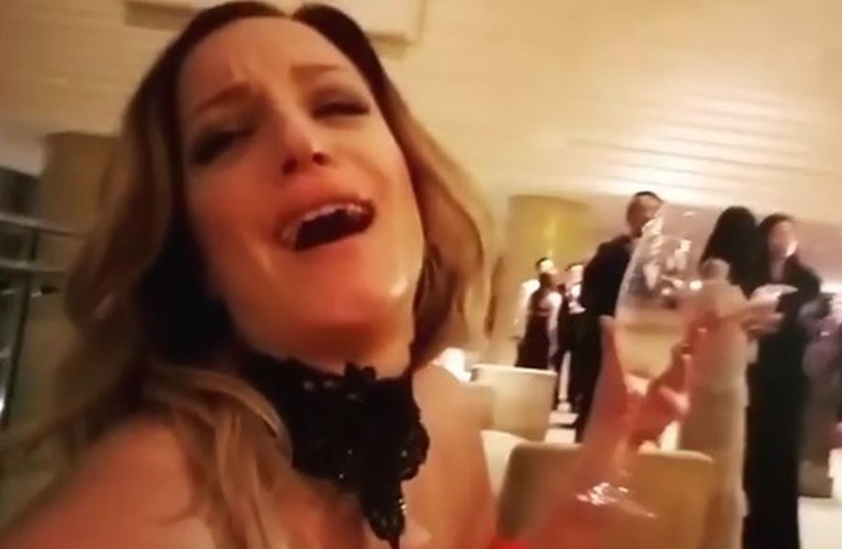 VIDEO Srpska predstavnica na Eurosongu previše popila pa ismijavala bogataše