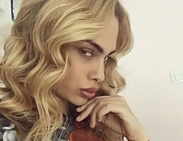 FOTO Tina Šegetin selfiejem bez grudnjaka oduševila fanove: "Stigle nove sise"