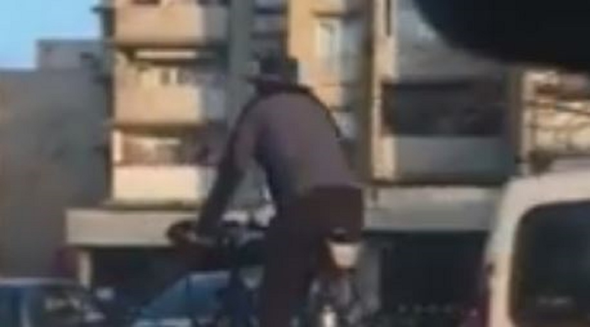 VIDEO Zadranin postao hit na Facebooku: "Što to vozi ovaj tip, što se događa?"