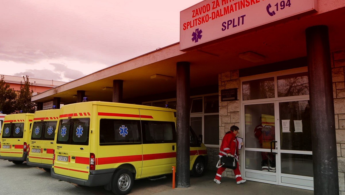 Dječak s ubodnom ranom na vratu na splitskoj hitnoj, kaže da ga je napao razbojnik