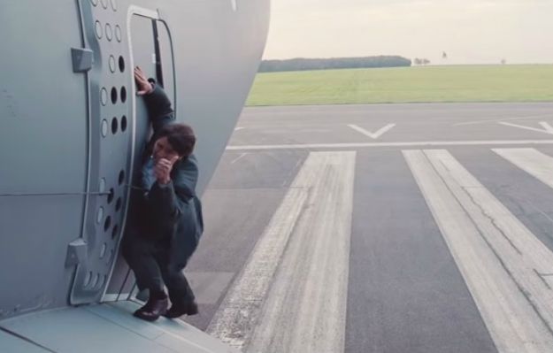 (Ne)moguća misija: "Tom Cruise zaista se držao golim rukama za avion u polijetanju"