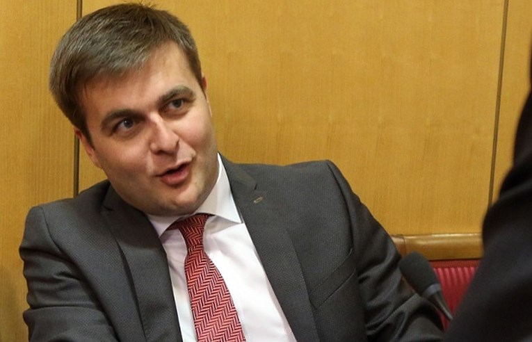 Ministar Ćorić u Slavonskom Brodu govorio o sufinanciranju gospodarenja otpadom