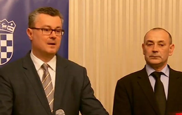 Orešković: Imamo ministra branitelja, to je general Tomo Medved